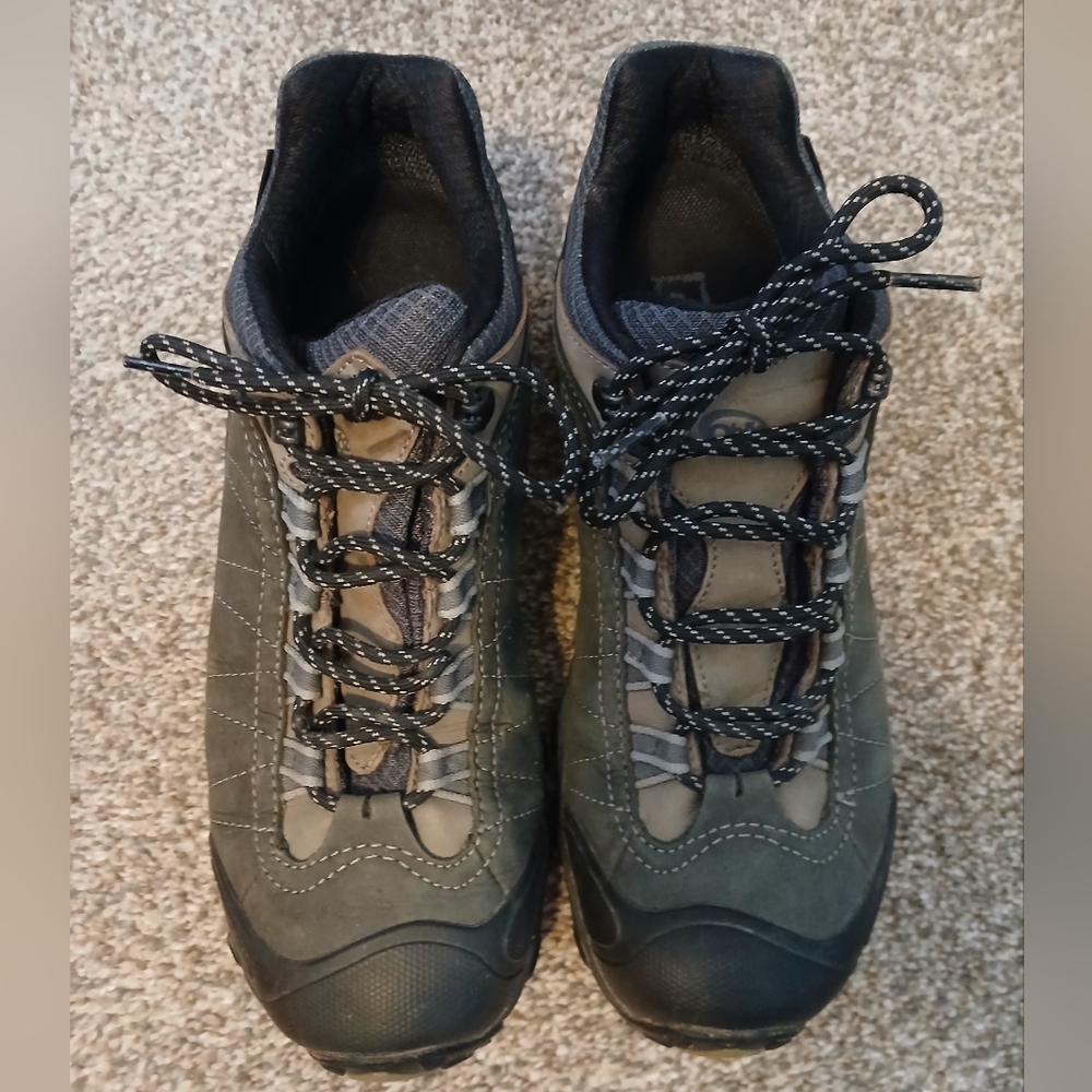 Men's Oboz Gray Hiking Shoes
